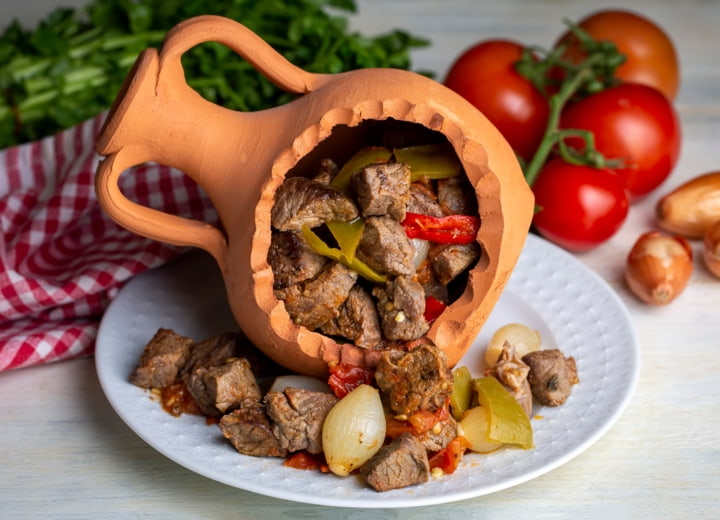 Traditioneller Testi Kebab