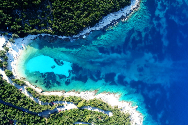 Emblisi Strand